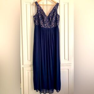 David's Bridal Navy Blue Lace Wedding Dress